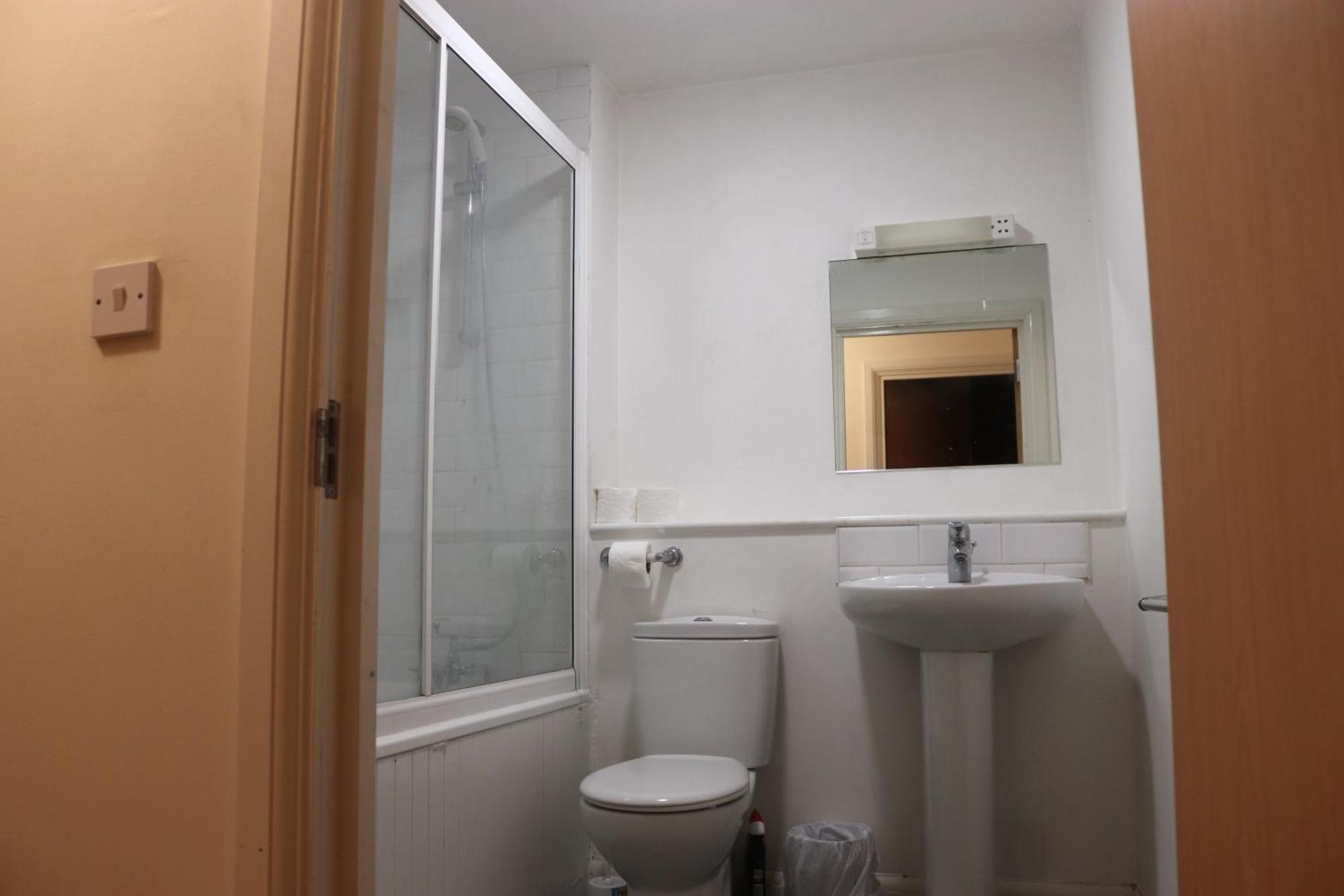 Апартаменты Spacious 2Br Flat In Central London Near Elephant And Castle Station Экстерьер фото
